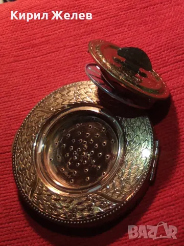 СТАРИННА РЕТРО ОРНАМЕНТИРАНА ДЕБЕЛО ПОЗЛАТЕНА АНГЛИЙСКА АРИСТОКРАТИЧНА ПУДРИЕРА ОГЛЕДАЛЦЕ 46908, снимка 16 - Антикварни и старинни предмети - 46510851