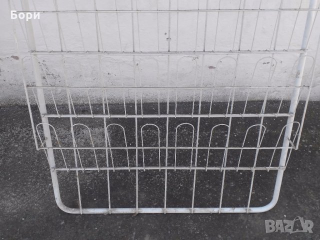 Стелаж за книжки вестници списания, снимка 2 - Стелажи и щандове - 32068183