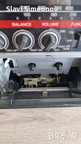 радио Toshiba RT-6015, снимка 7 - Радиокасетофони, транзистори - 53132012