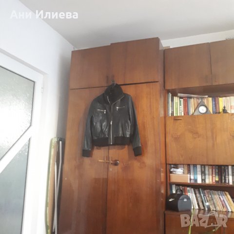 Черно  дамско късо яке естествена кожа, снимка 2 - Якета - 35557235
