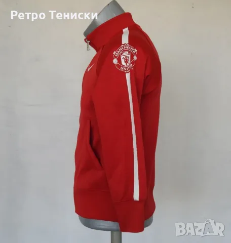 Яке на Манчестър Юнайтед • Nike • червено • размер M • Деца, снимка 2 - Тениски - 56319163