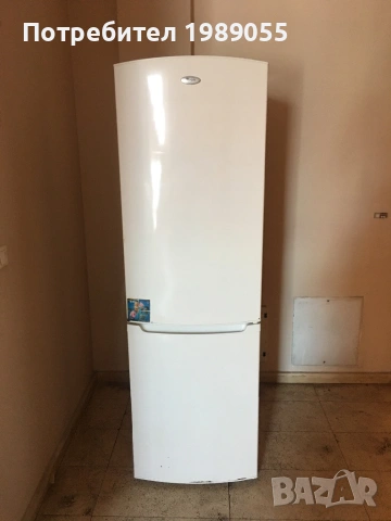 Хладилник с фризер, снимка 2 - Хладилници - 54144466