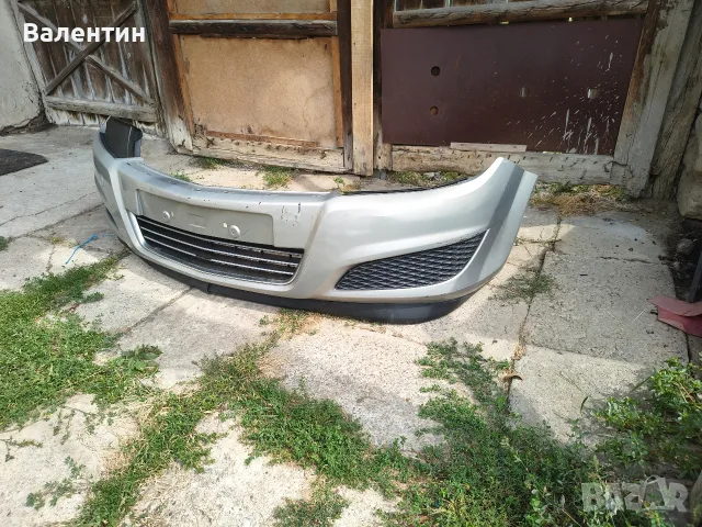 предна броня Opel Astra H feislift , снимка 3 - Части - 56145891
