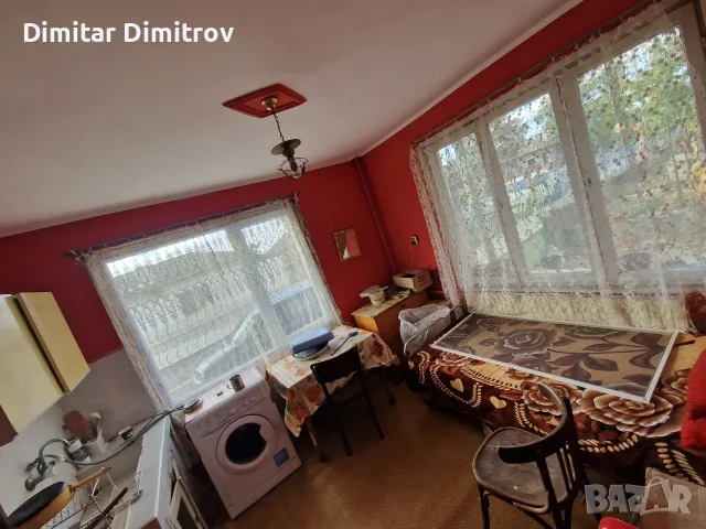Двуетажна къща град Симеоновград, снимка 10 - Къщи - 56247206