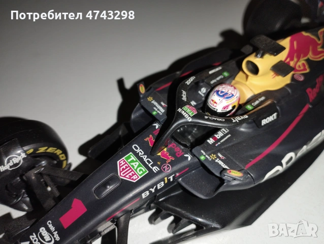 Модел на Red Bull Racing на Макс Верстапен - Сезон 2023 - Burago 1:24, снимка 5 - Колекции - 54221444