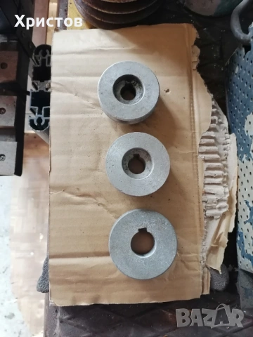 Продавам ремъчни шайби, снимка 8 - Други машини и части - 35619628