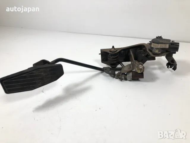 Педал газ потенциометър Mazda 323 2.0DITD 101кс 2002г