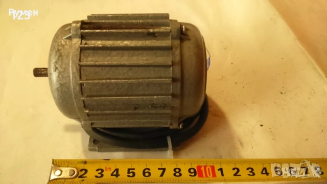 МИНИ ДВИГАТЕЛ-220V