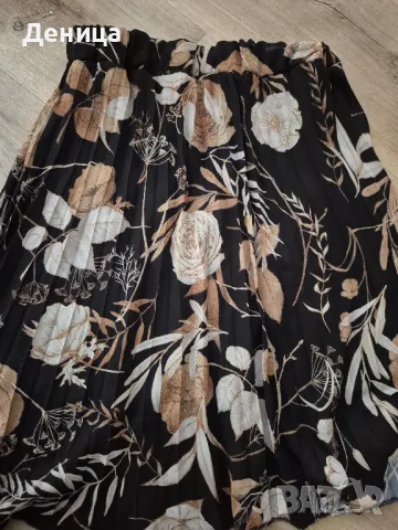 дамска пола на цветя 