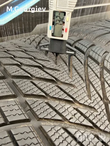4бр.ВИСОКОСКОРОСТНИ ПОЧТИ НОВИ ЗИМНИ ГУМИ GOODYEAR ULTRAGRIP  255/35/21-7,3 mm DOT 16/24, снимка 11 - Гуми и джанти - 56097488