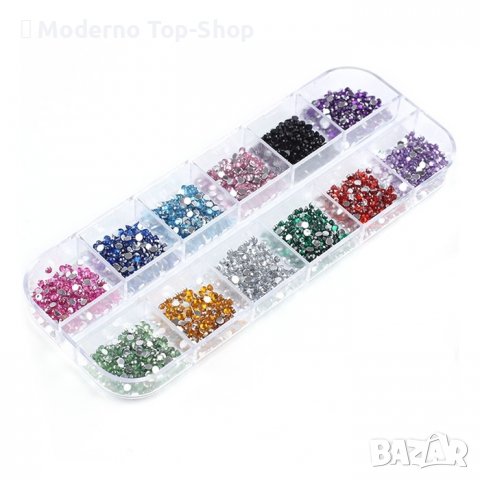 Разноцветни камъчета в кутия за маникюр., снимка 1 - Продукти за маникюр - 39491249