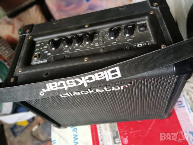 Усилвател Line6/ Crate/ Marshall, кубе за китара с вграден процесор ефекти.МОЖЕ С КИТАРА, снимка 3 - Китари - 56120063