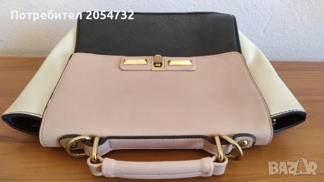 Стилна дамска чанта, снимка 13 - Чанти - 52289639