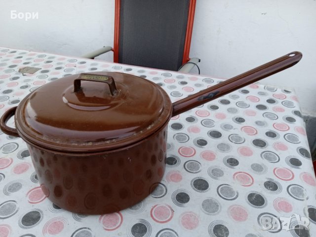 Стара английска емайлирана тенджера , снимка 3 - Съдове за готвене - 39978863