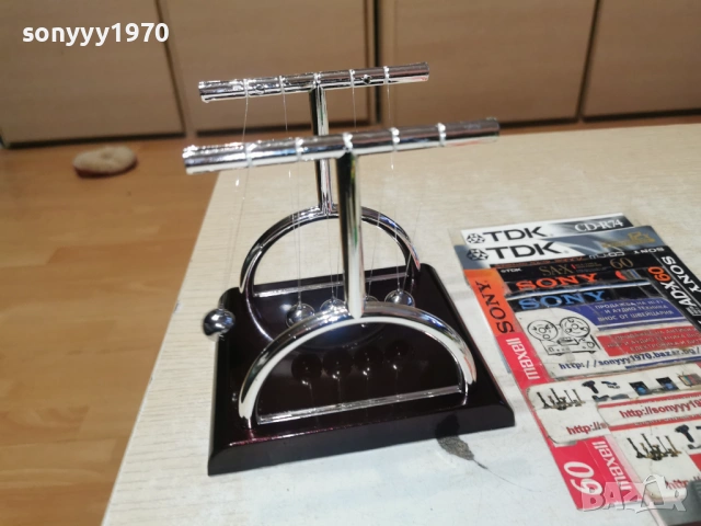 Люлката на Нютон 18Х18Х12см 1401261722, снимка 18 - Колекции - 53098975