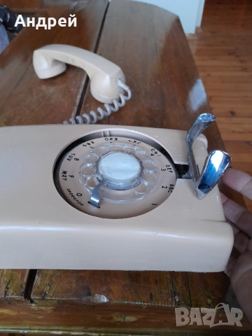 Стар телефон ITT, снимка 6 - Антикварни и старинни предмети - 53950133