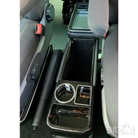 Централна конзола за VW T5 T6 2003г +, снимка 6 - Аксесоари и консумативи - 53187691