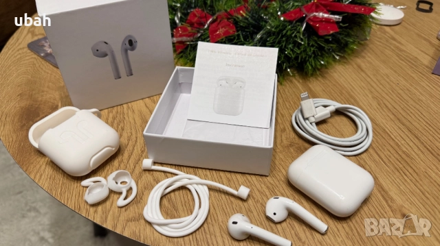 TWS слушалки, реплика на Apple AirPods + подарък смарт гривна