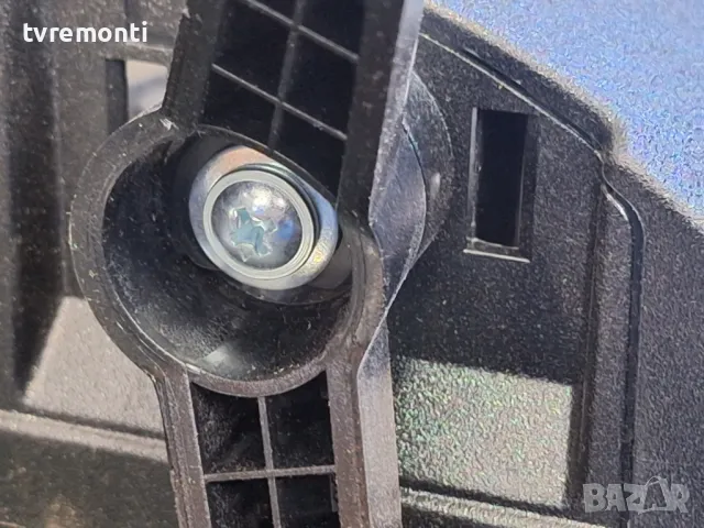 крачета оригинална стойка телевизор JVC модел LT-32VAF3200, снимка 2 - Части и Платки - 49843649