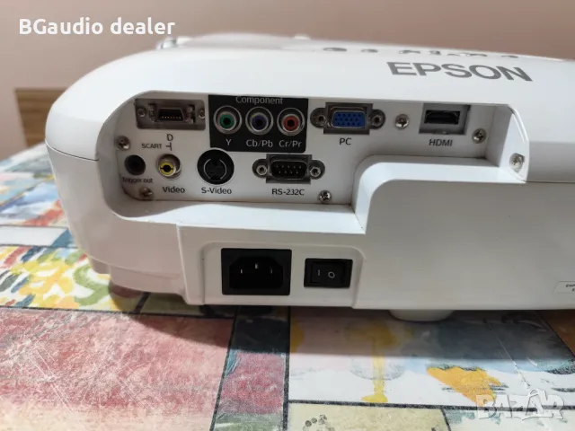 Прожектор Epson Emp-Tw700  554 часа на лампа, снимка 5 - Плейъри, домашно кино, прожектори - 49609932