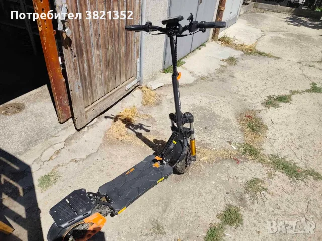 Електрическа тротинетка Kugoo Kukirin M5 pro, снимка 4 - Скейтборд, ховърборд, уейвборд - 55722878
