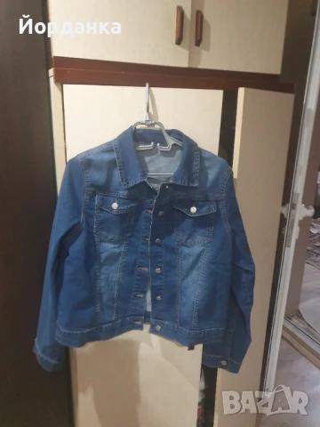 Здравейте, продавам нова дамско дънково яке, снимка 2 - Якета - 51034407