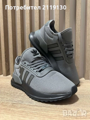 Маратонки Adidas , снимка 3 - Маратонки - 51946778