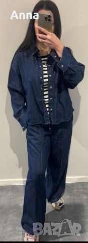 Стилен костюм. Материал: лек деним. Пролетно-лятен. Размер M. Марка: Zara.