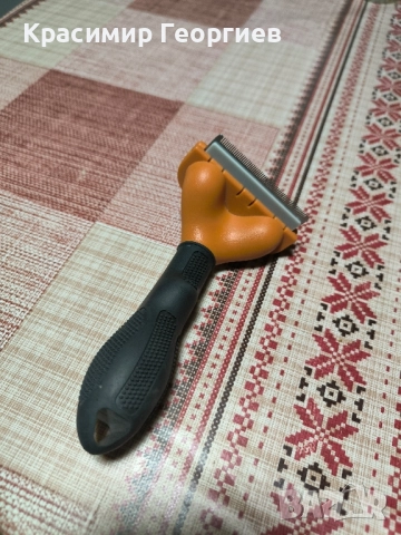 Четка гребен за кучета и котки , снимка 2 - Други стоки за животни - 51645734