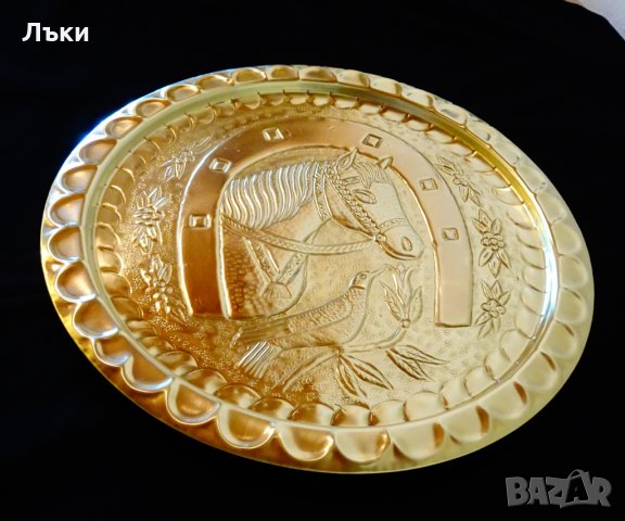 Бронзово пано,плато с Кон,Подкова,Гълъб,за късмет. , снимка 2 - Антикварни и старинни предмети - 29447495