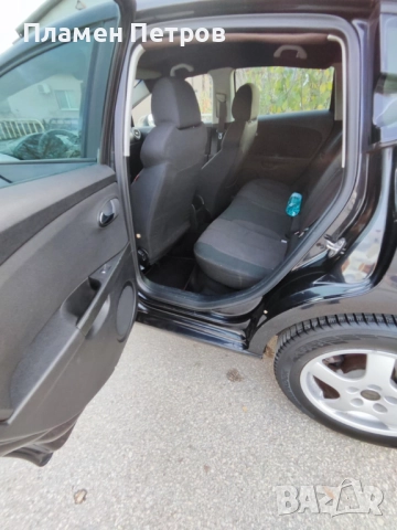 Seat Leon 2009г., 2.0TDI 8v 140к.с. DSG 6ск, снимка 4 - Автомобили и джипове - 52710498