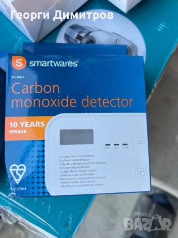 Детектор за въглероден оксид и дим