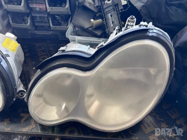 Оригинални фарове за Мерцедес Ц класа W203 C class Facelift 2005, снимка 2 - Части - 48864097