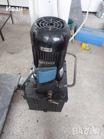 Подемник четириколонен, снимка 3 - Подемници - 47775590