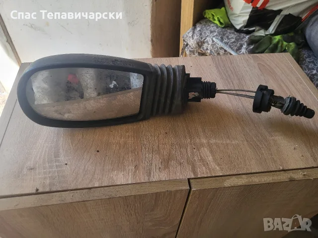 Продавам ляво огледало за фиат пунто 