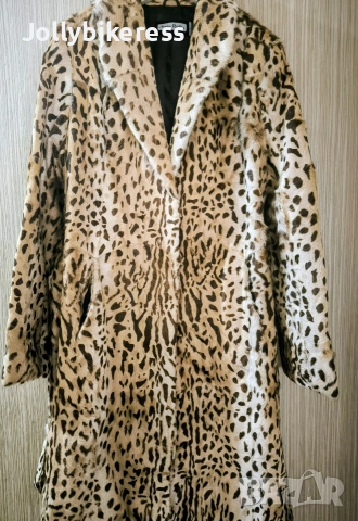 Палто от естествена кожа с косъм, с леопардов принт 