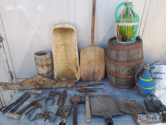 Стари Битови сечива инструменти и още