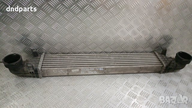 Интеркулер Mercedes E220 CDI W211 2002г.	