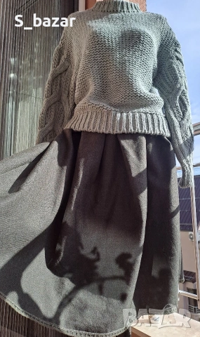 вълнена пола и пуловер, снимка 2 - Комплекти - 53078369