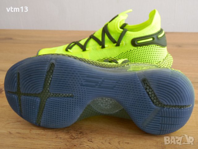 Нови! Under Armour SC Steph Curry - 35,5 / 36,5 38 и 38,5 номер, снимка 5 - Спортни обувки - 40619107