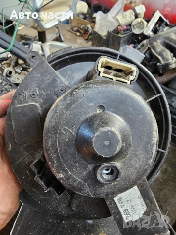 PEUGEOT 307 1 generation (2001-2008) Вътрешен нагревател B6830 27607278