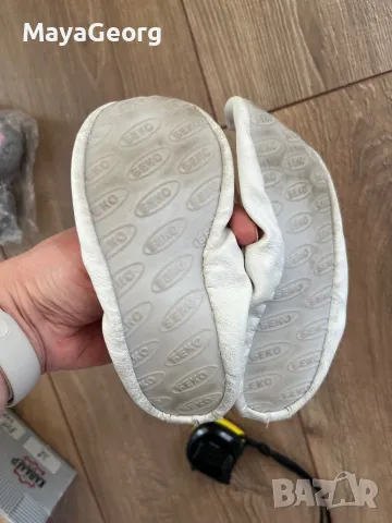 Детски пантофи и цвички за гимнастика, снимка 11 - Детски пантофи - 50265074