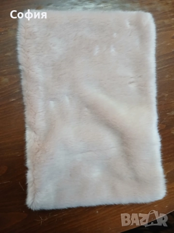 Дамска шапка- шал, снимка 2 - Шапки - 52171151