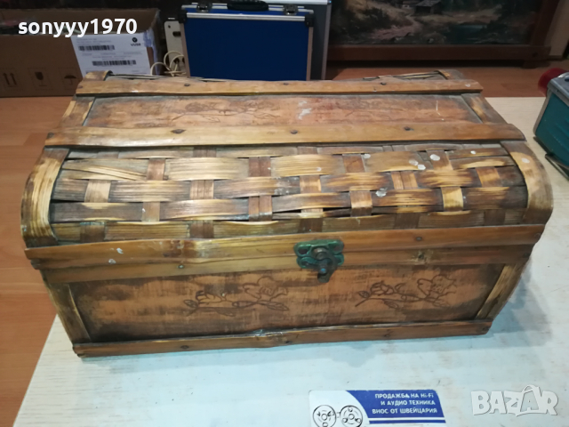 антика-стара плетена кутия 2403240944LNWC