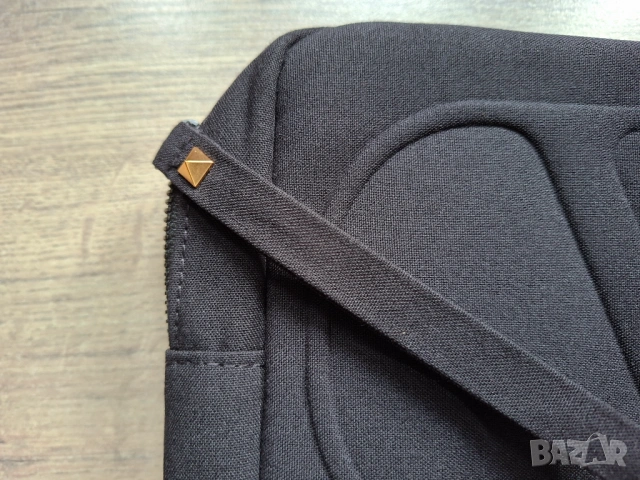 Valentino - нов оригинален несесер за тоалетни принадлежности, снимка 4 - Портфейли, портмонета - 53987164