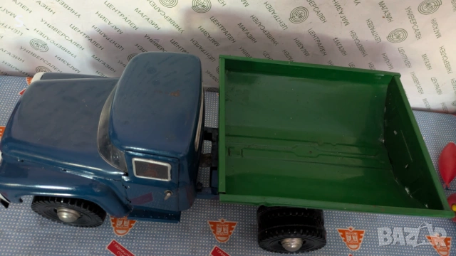 Стара играчка - ЗИЛ , снимка 6 - Колекции - 54313334