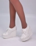 Обувки на платформа - бели, снимка 1
