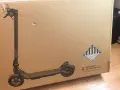 Продавам тротинетка хиоми в гаранция на 200 км почти нова , снимка 3