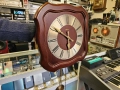 Немски стенен часовник J.schrenk с махало и тежести. Не работи, продава се за декорация или някой да, снимка 4