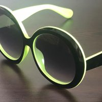 Слънчеви очила, снимка 2 - Слънчеви и диоптрични очила - 29692290